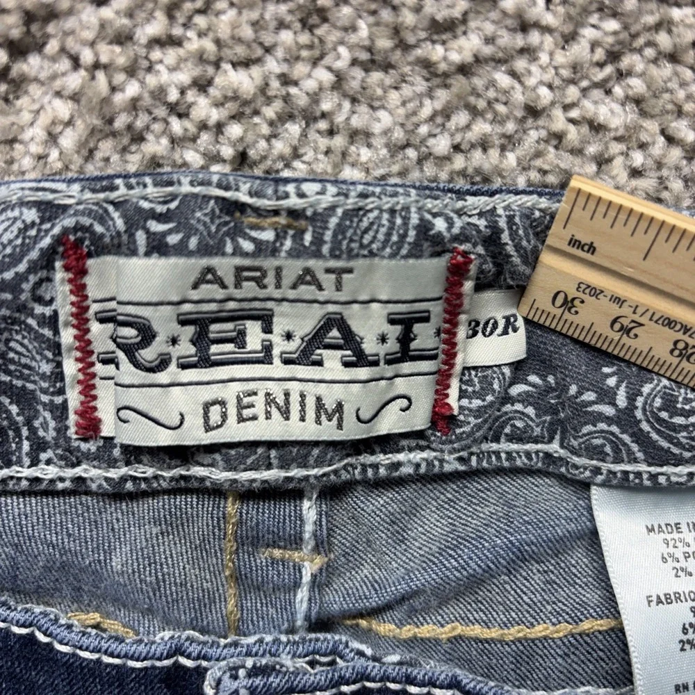 Ariat Real Denim Women's Jeans Size 30Rx32 Med Wash Flare‎ Raw Hem Heavy Stitch